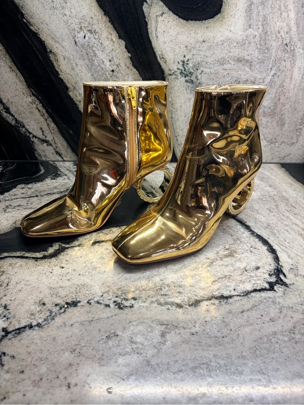 Katy Perry The Linksy Gold Metallic Watch Heel Ankle Boots Size 8 - Picture 3 of 10
